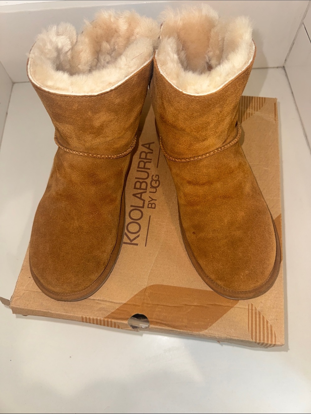 Koolaburra Chestnut Suede Shearling-Lined “Remley”Short Boots